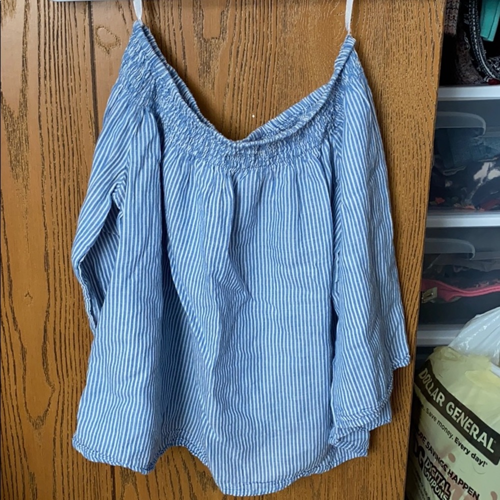 Blue and whit stripes shirt